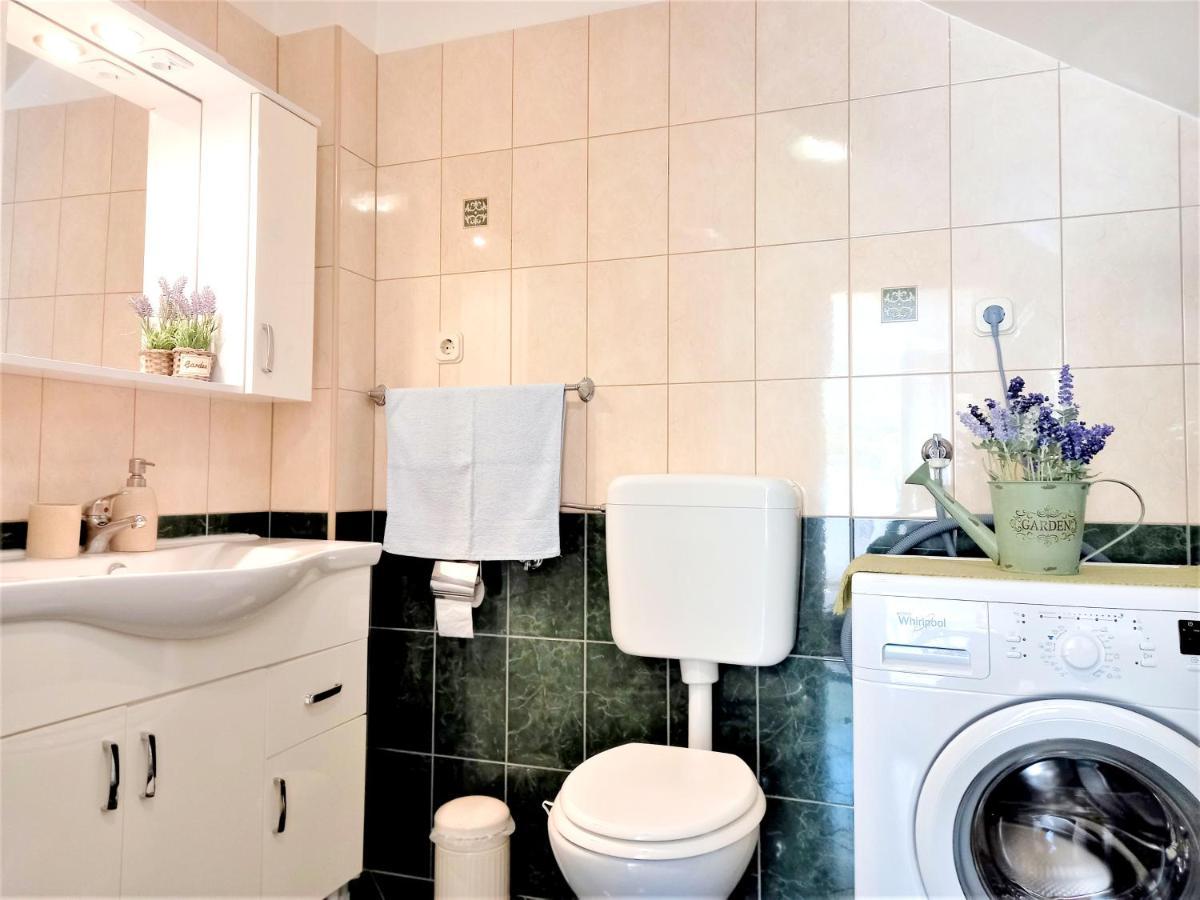 Apartment Megi In Supetar Historical Core Εξωτερικό φωτογραφία