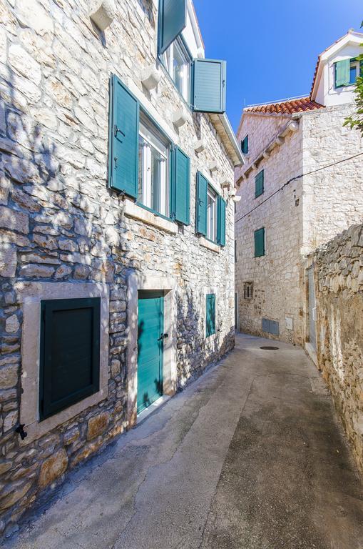 Apartment Megi In Supetar Historical Core Εξωτερικό φωτογραφία